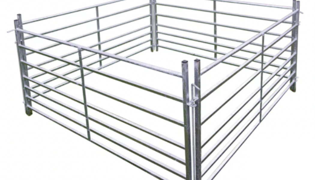 Sheep Hurdles – With Coupling Rods